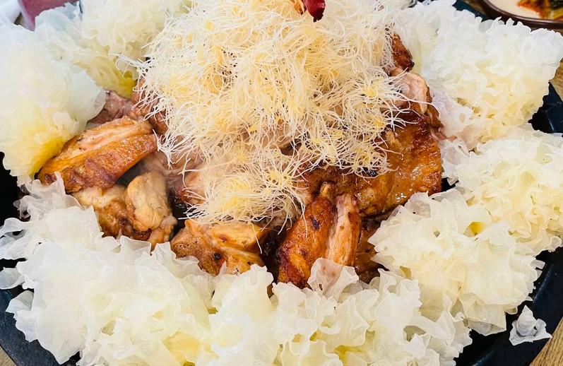 보양식 추천, 전복과 산삼배양근이 들어간 특별한 삼계탕 어디서 먹을까?