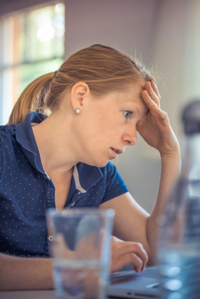 스트레스 받는 주부