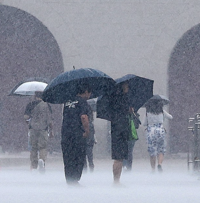 2025년 장마기간 시작일 기상청 예측 서울 중부 남부 제주 집중호우 대비방법