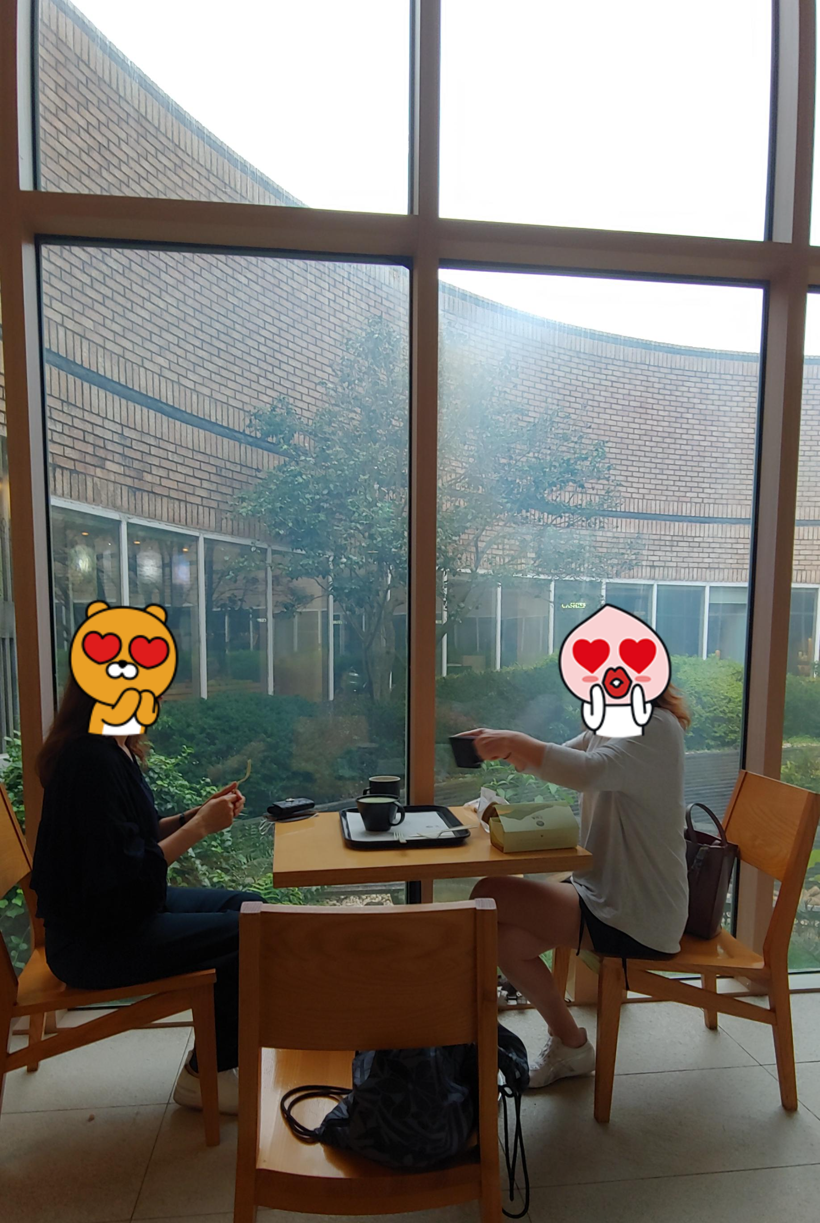 오설록 카페 내부