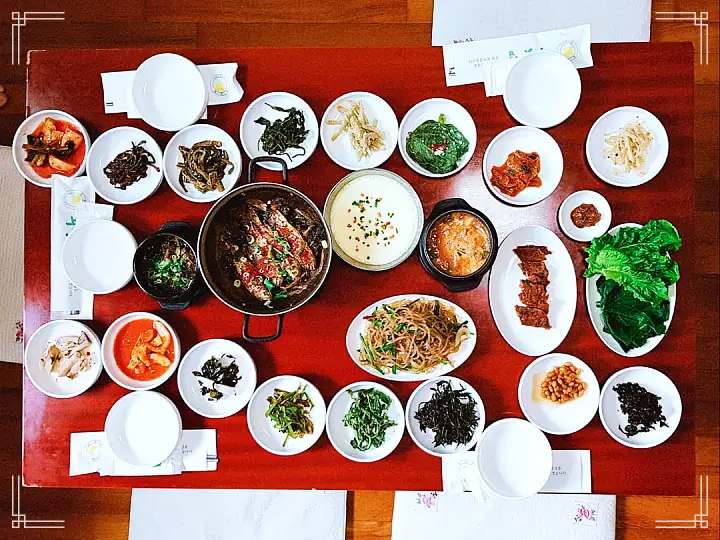 백반기행 김용림 편 간장게장 갈비찜 24첩 시골밥상 한옥마을 한정식 김포 맛집 소개