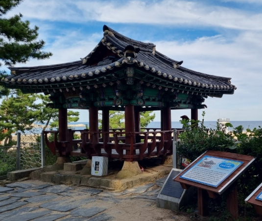 천학정
