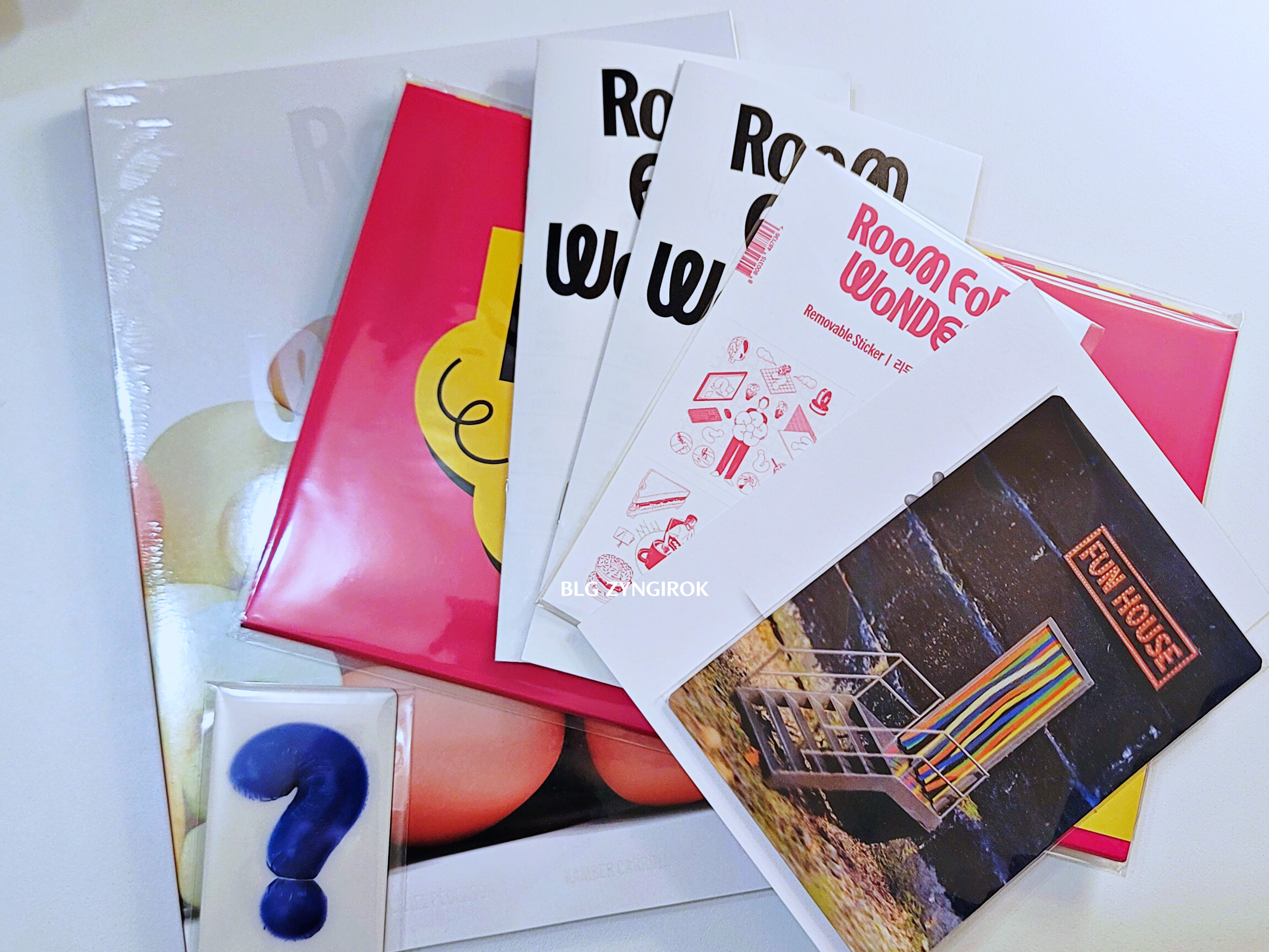 Room for Wonder : 기념품 - 구매한 기념품 모습이다.