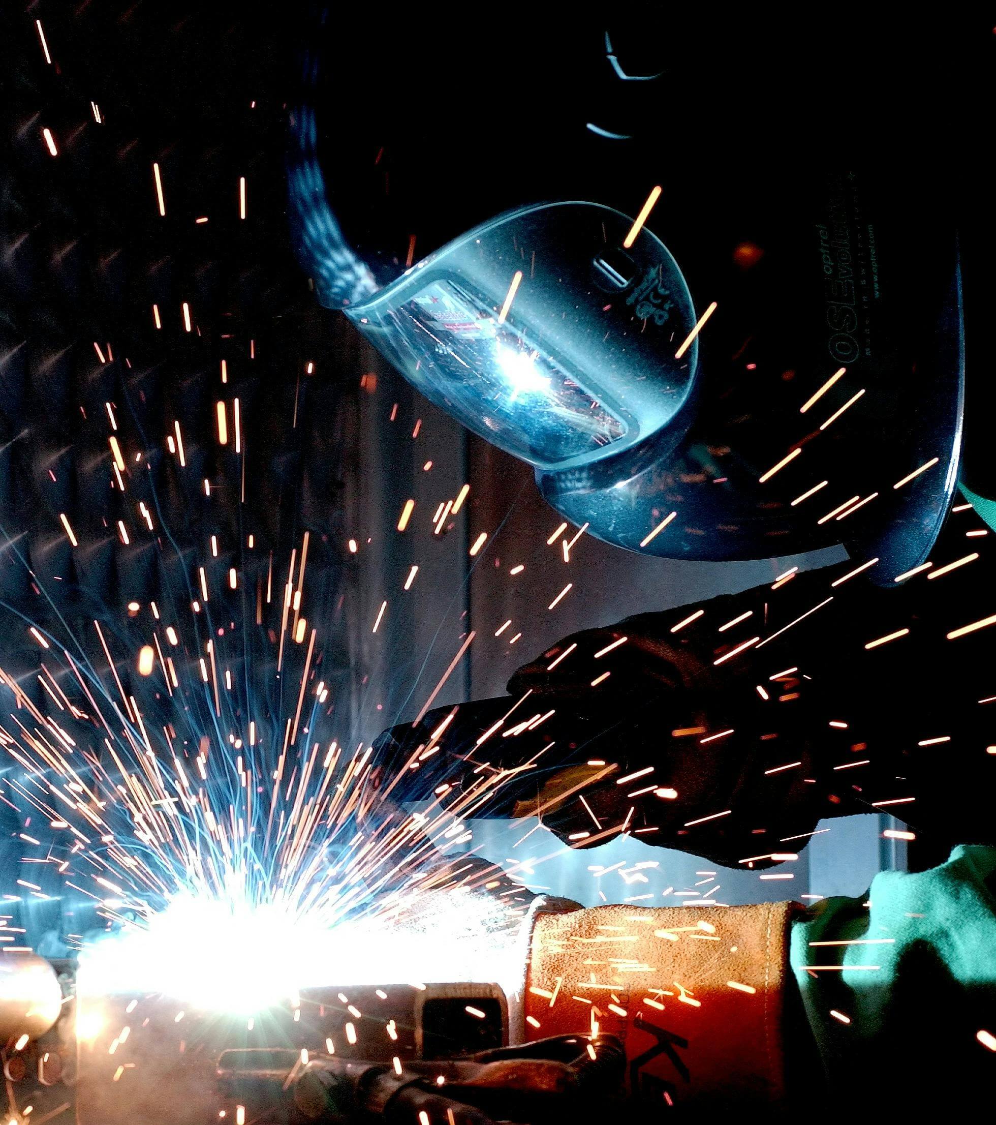 worker-doing-welding