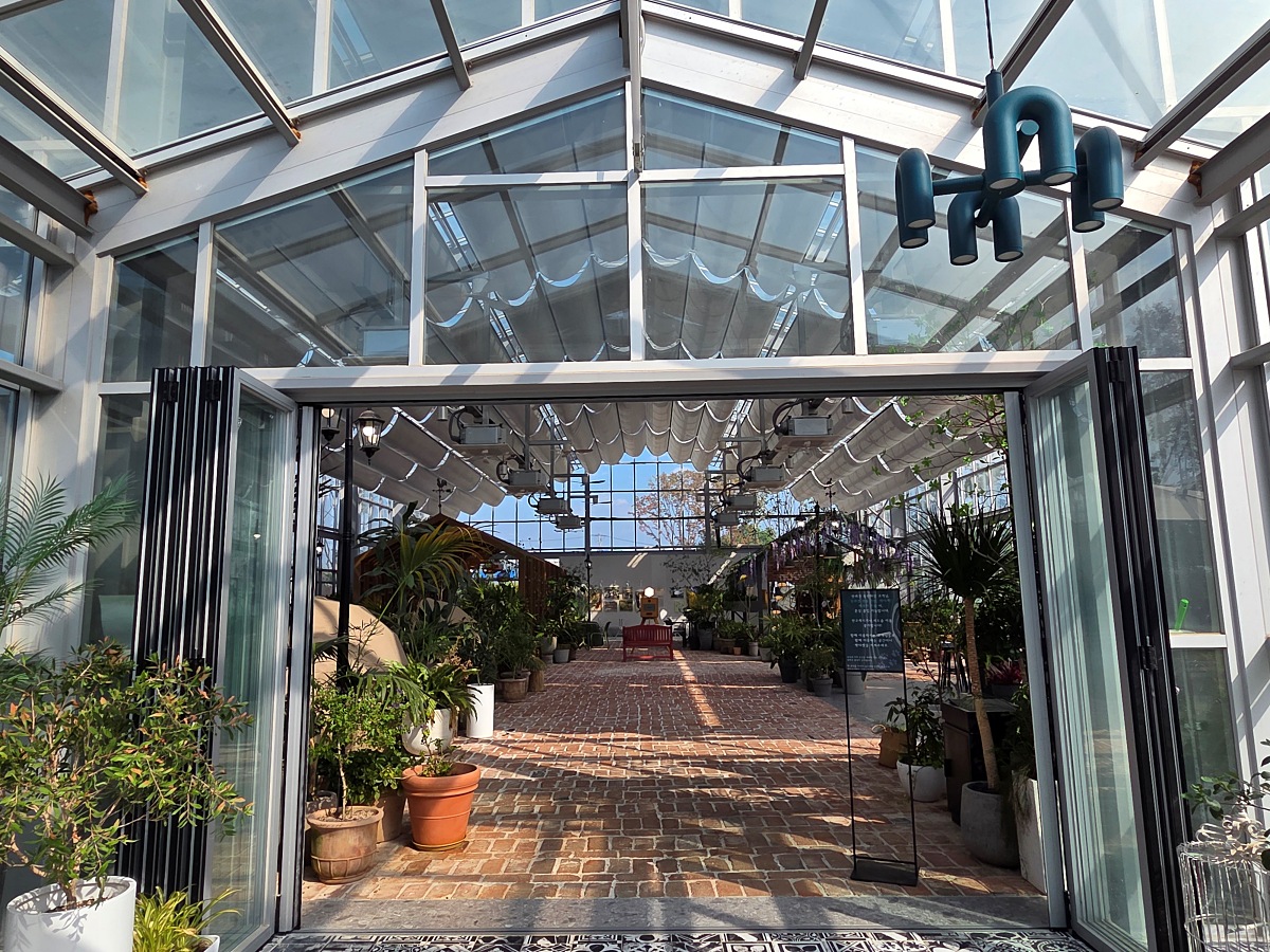 강화도 대형카페 두운리&amp;#44; 초록의 목수국 정원까지 즐기는 강화도 갈만한곳