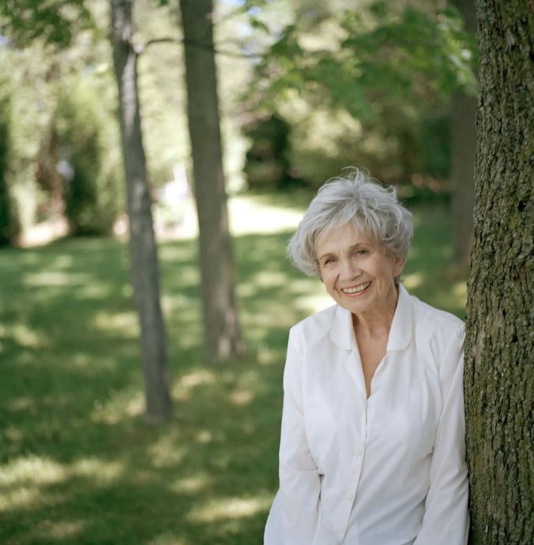 노벨문학상 수상작가 앨리스 먼로