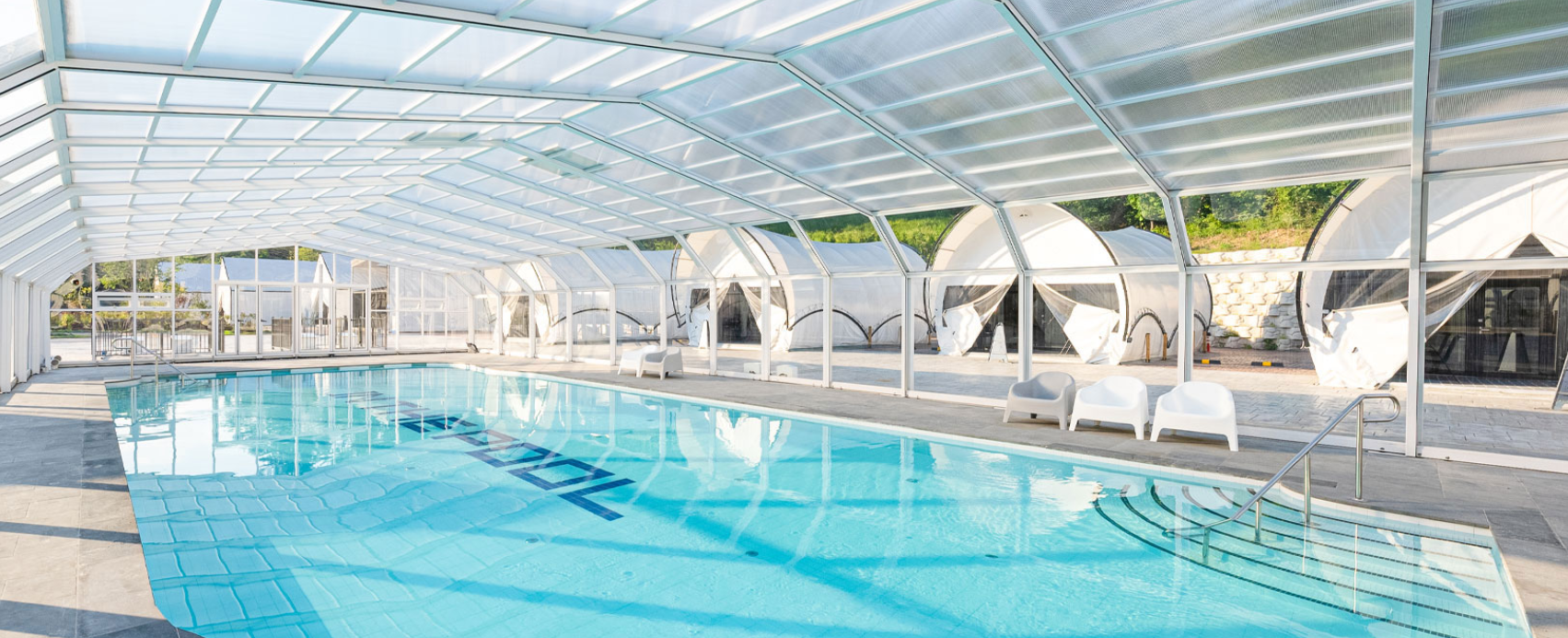 인더풀 공용 미온수풀