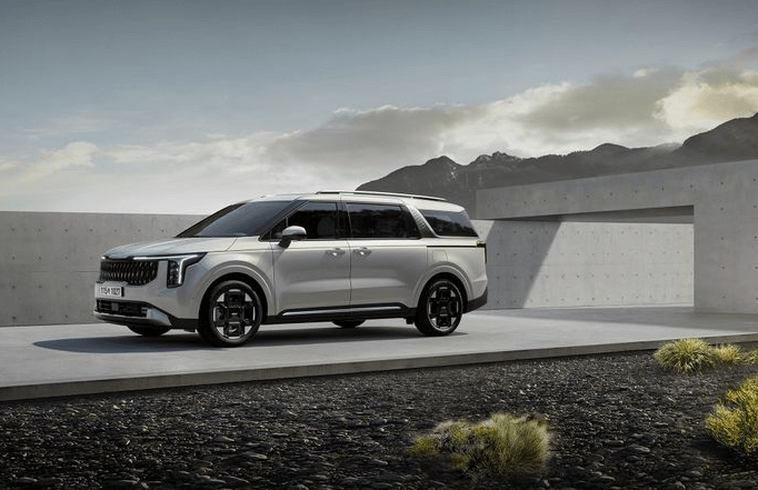 카니발-페이스리프트-전측면부