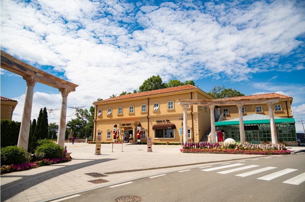 퍼스트가든의 테마 정원 - 토스카나 광장 &amp; 스텝가든