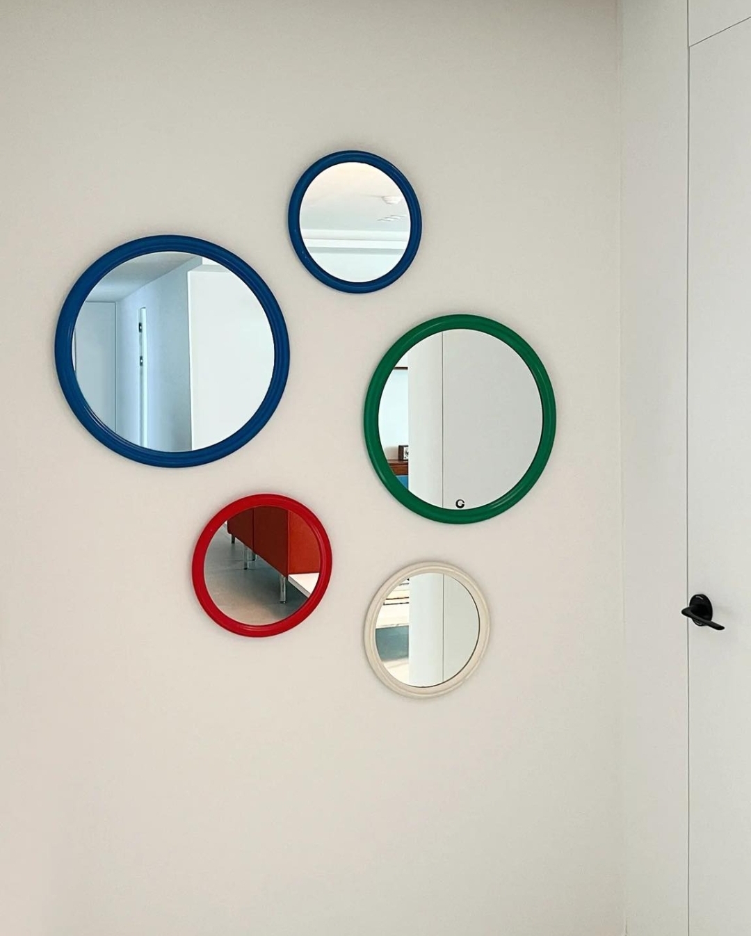 뉴진스 숙소 인테리어