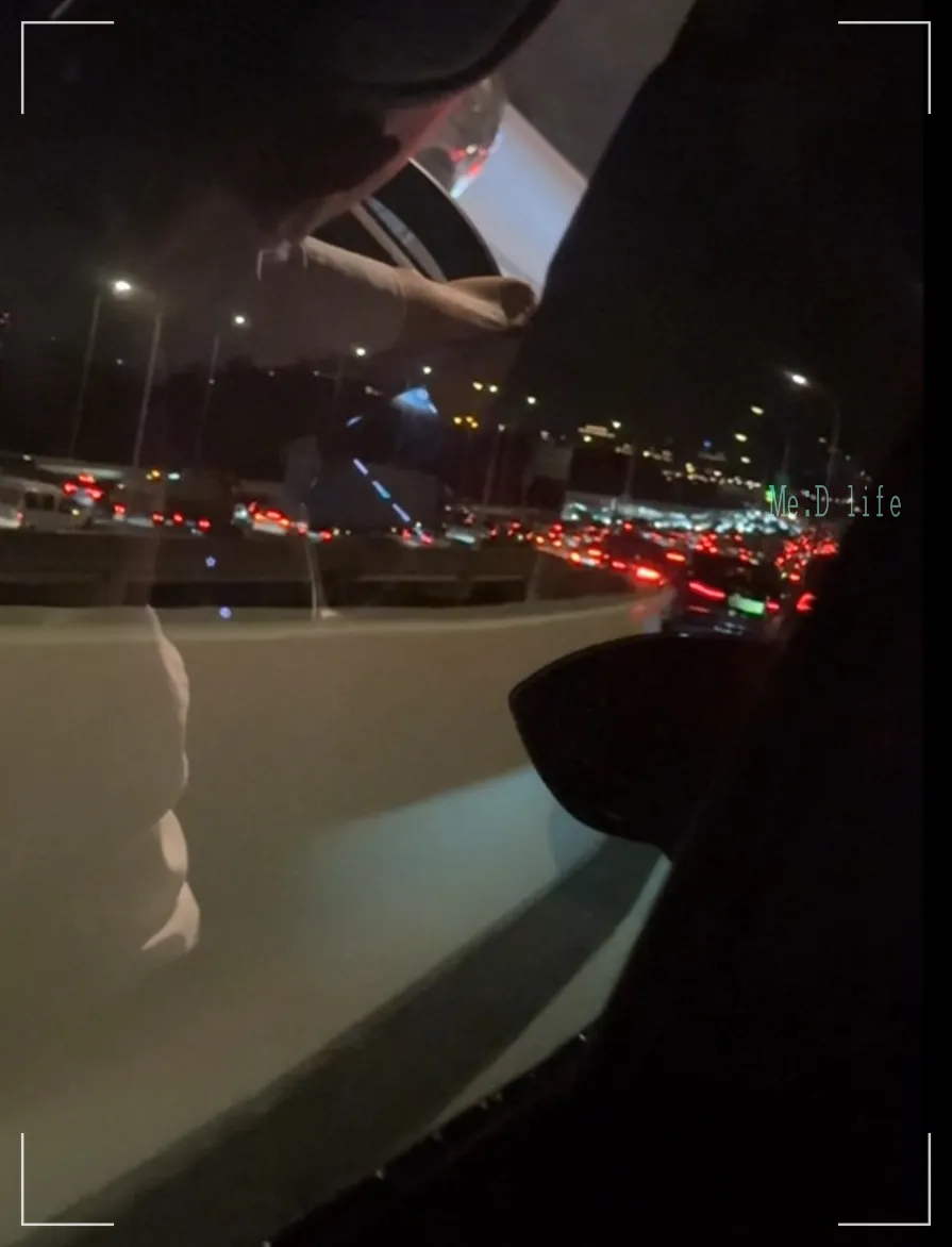 프리미엄-택시-상하이-토요일-도로