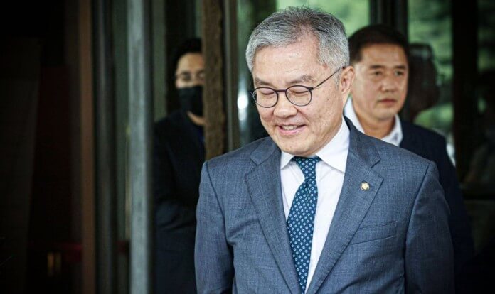 최강욱 국회의원 프로필