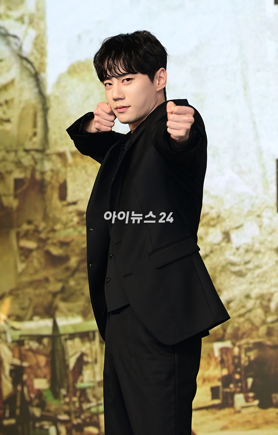 배우 이준영이 16일 오전 서울 종로구 JW메리어트 동대문스퀘어서울에서 열린 넷플릭스 영화 '황야'(감독 허명행) 제작보고회에 참석하고 있다. [사진=정소희 기자]