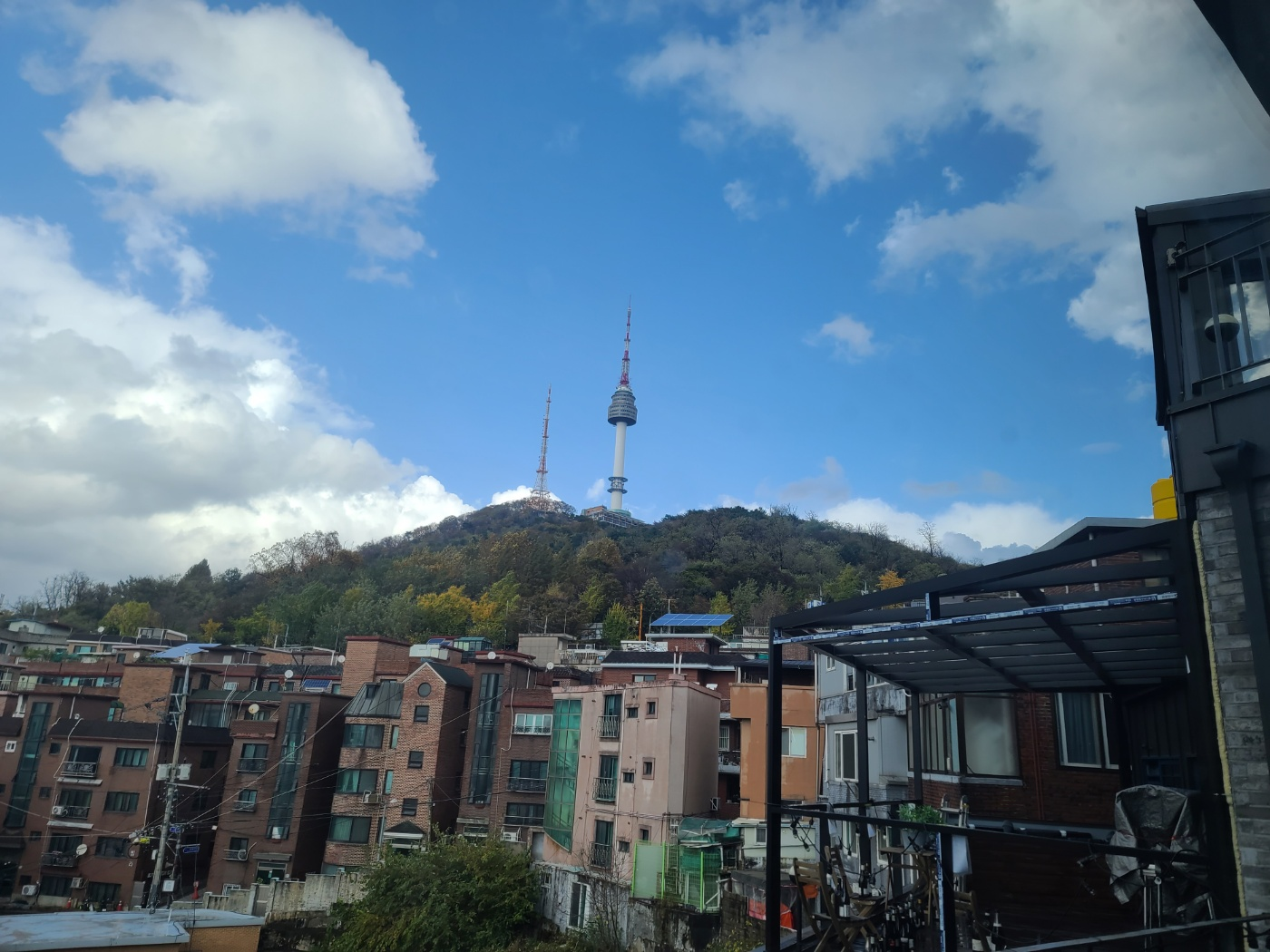 에그 앤 플라워 레스토랑에서 바라 본 남산타워