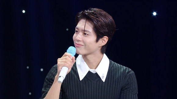 '박보검의 칸타빌레'에서 박보검이 진행을 하고 있다. [사진=KBS ]