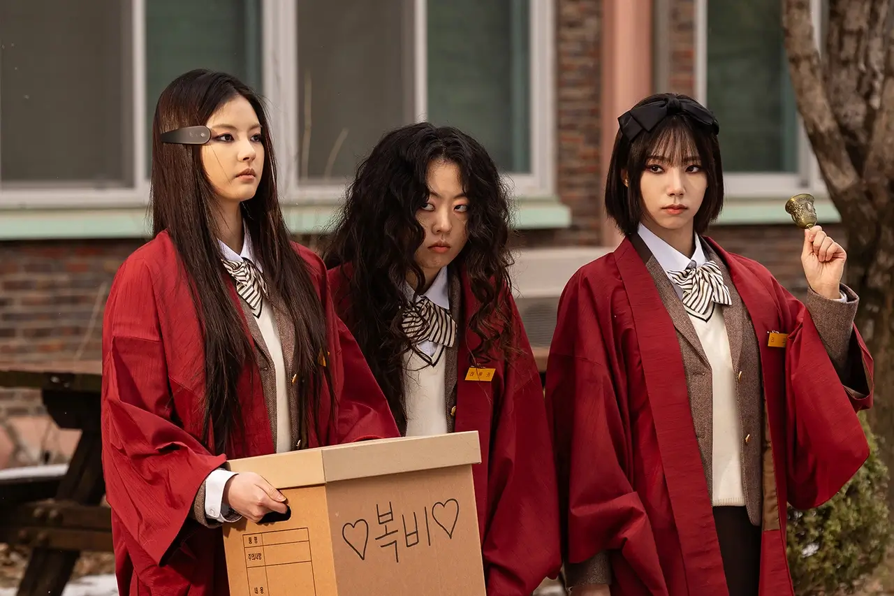 영화 교생실습 코미디 호러 줄거리 출연진 결말 쿠키영상