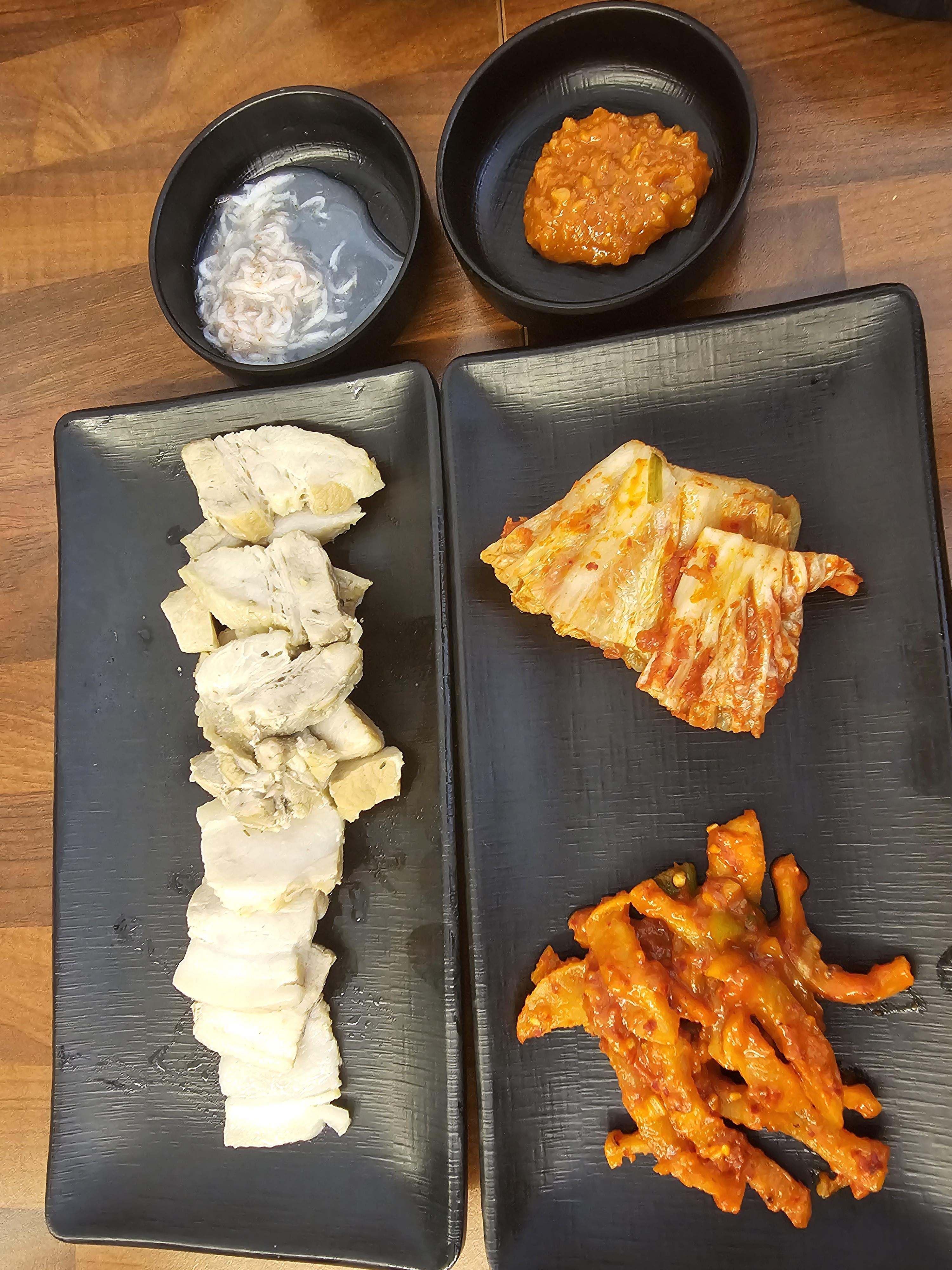 인천_청라_행복더함_보쌈정식1