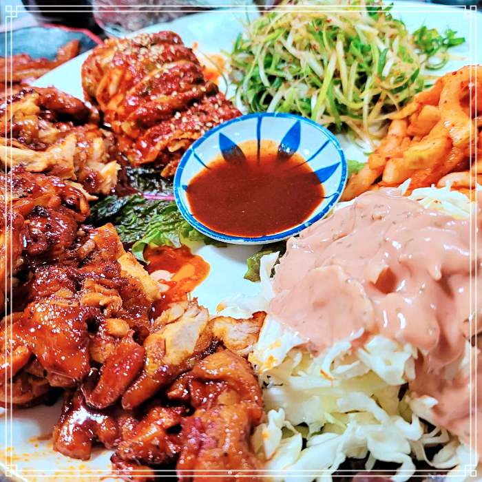 MBN 생생정보 마당 강원 춘천 맛과 영양 최고, 한방 닭보쌈 맛집