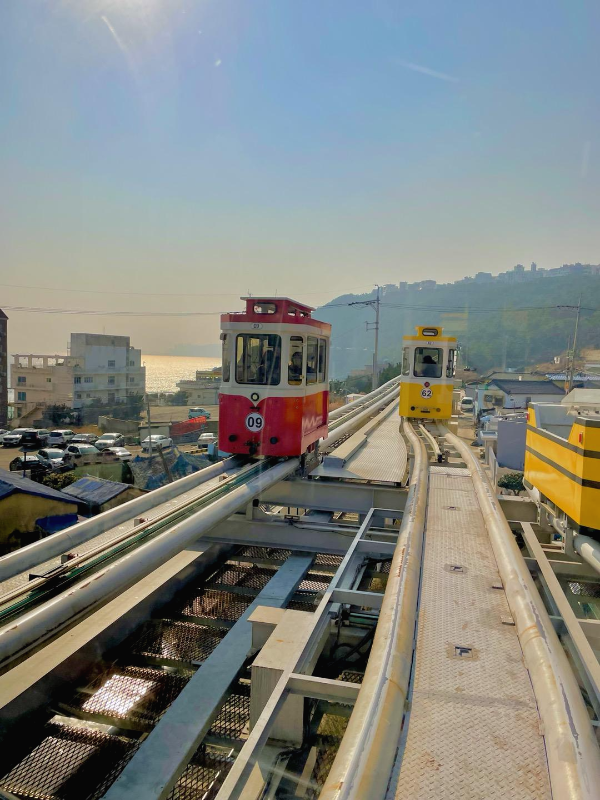 ๋ถ์ฐ์บก์์ด์ฐจ