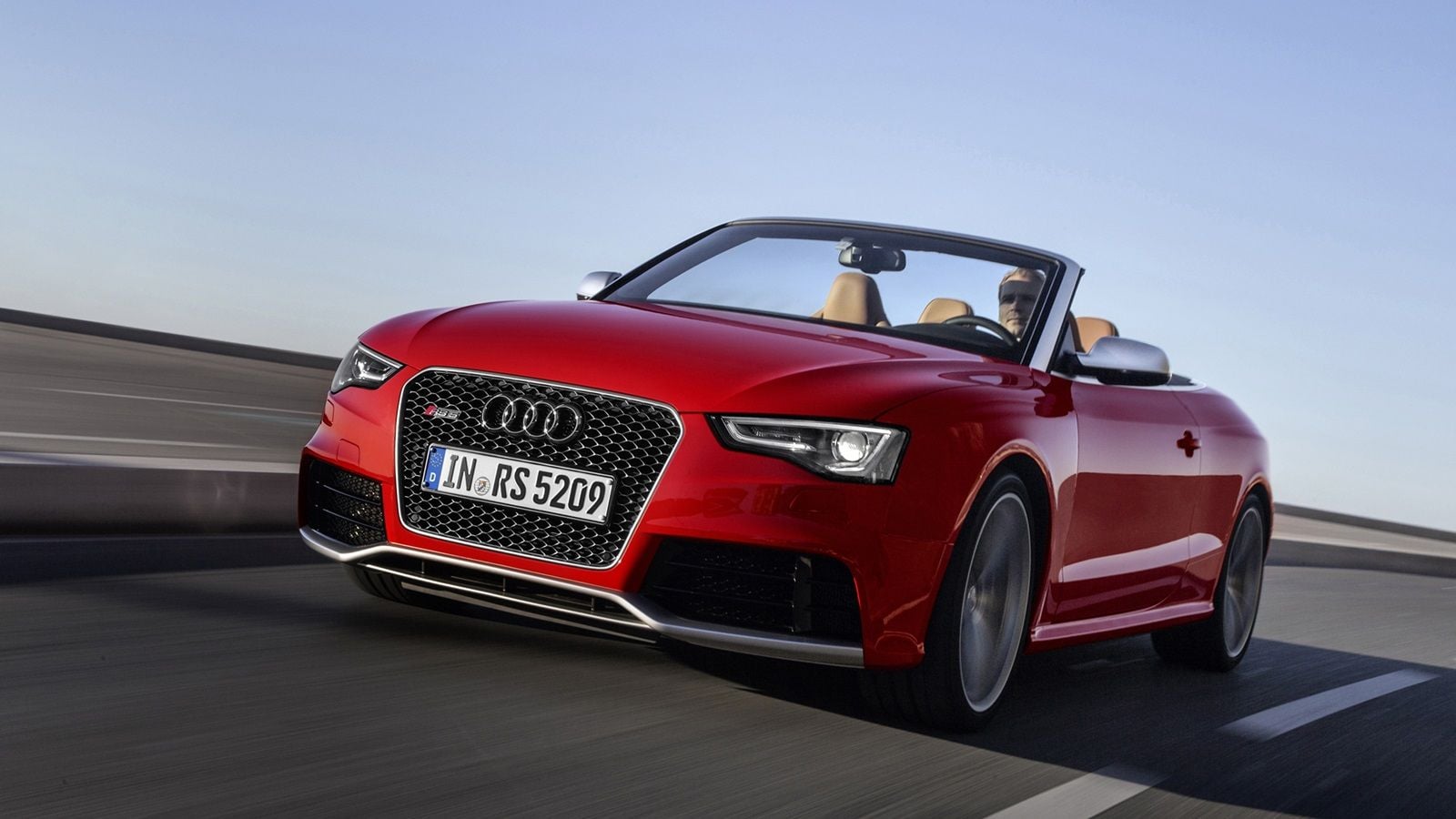 아우디 컨버터블 순위 3 - RS 5 카브리올레(2014 &ndash; 2015)