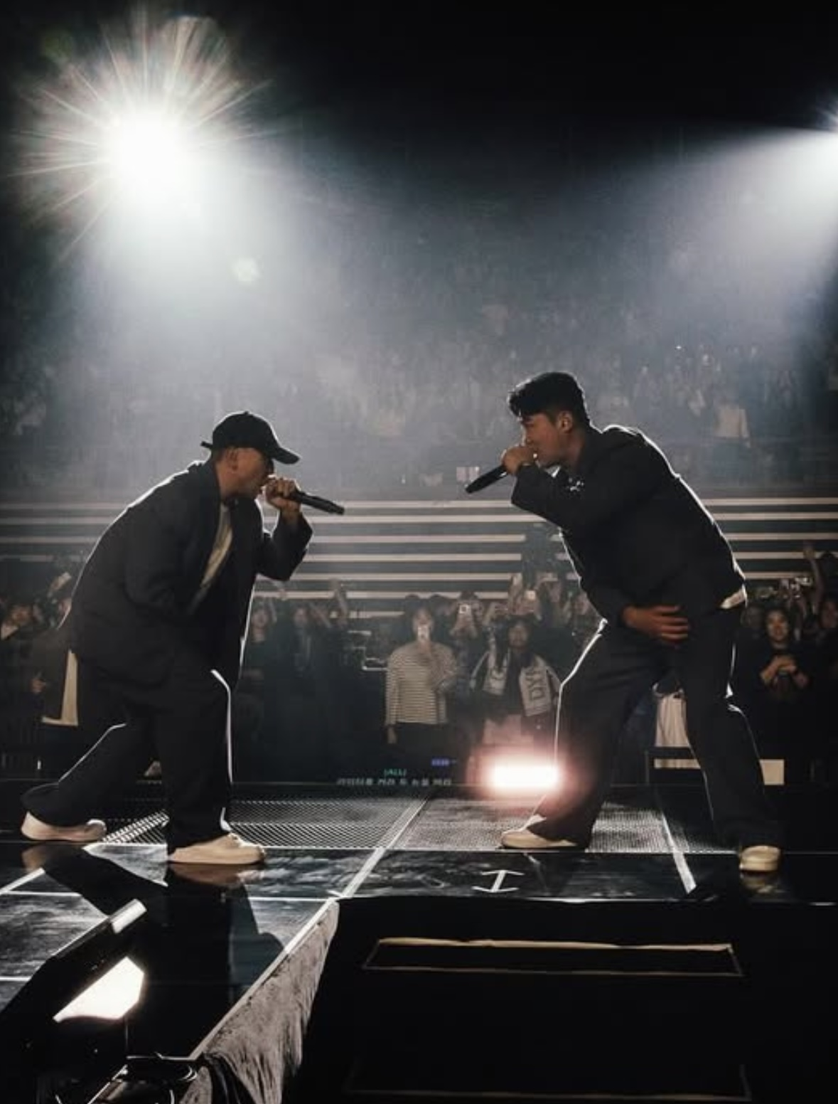 다이나믹듀오의 수트 핏