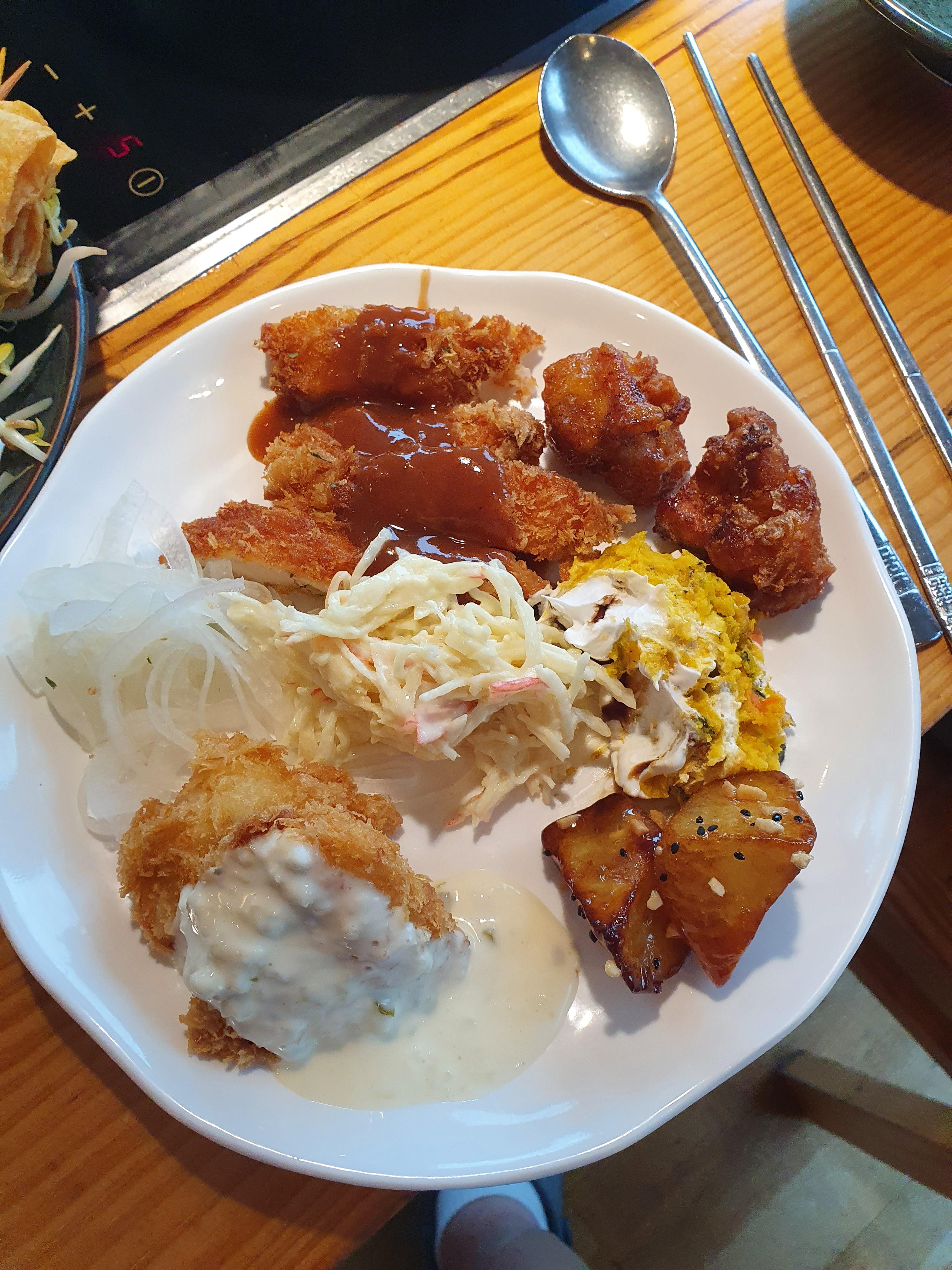 관저동 바르미샤브샤브 샐러드 퍼온사진