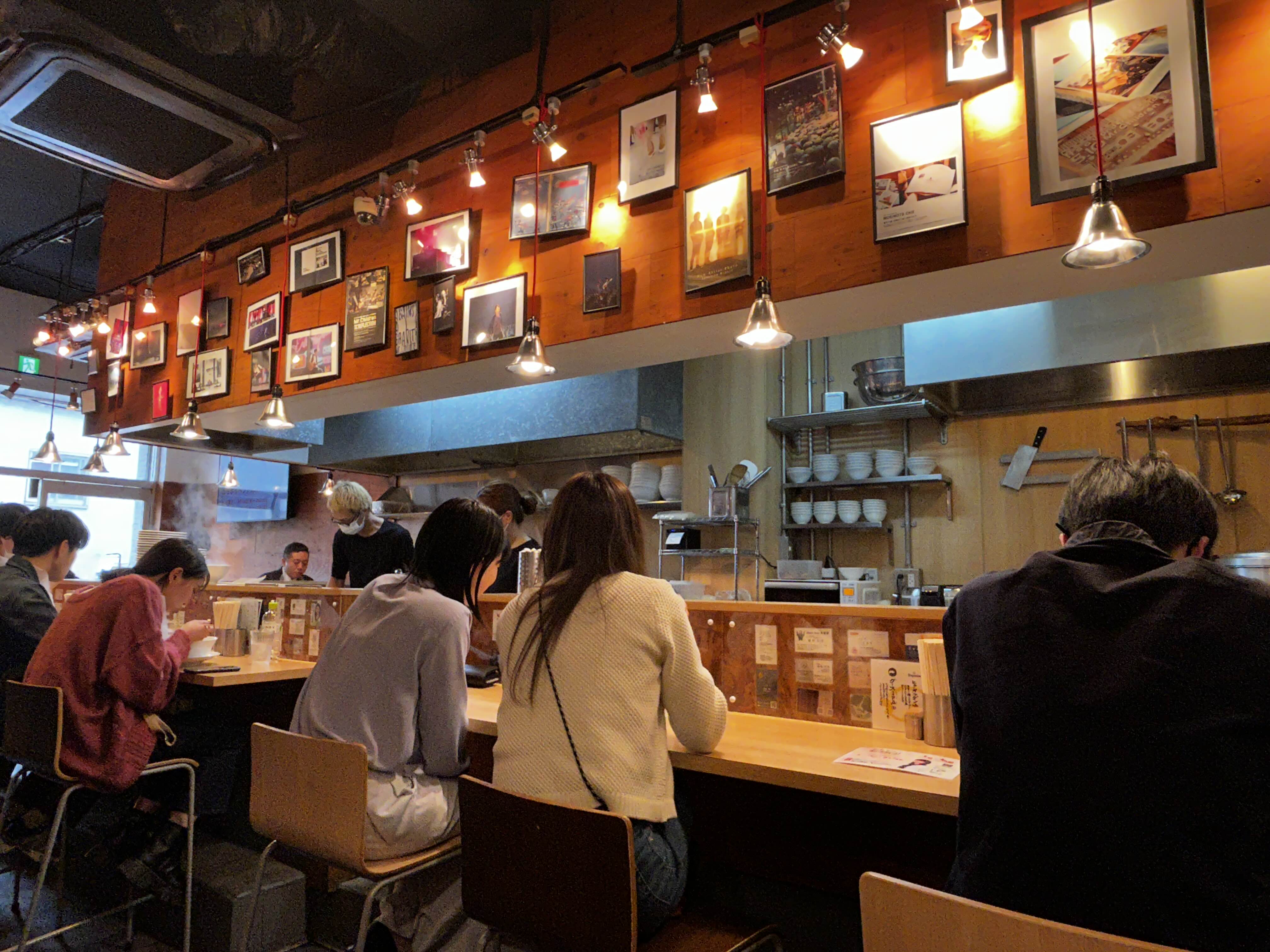 인류모두면류-내부