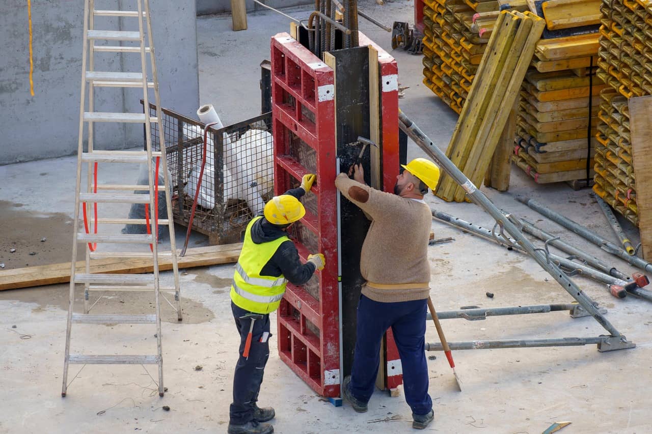 건설현장 안전표지&middot;안전색 완벽정리 &ndash; 눈으로 예방하는 안전