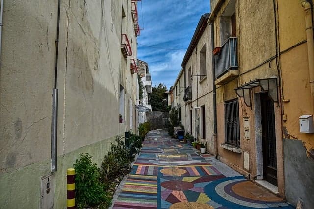 부동산 가격 폭등 시대, 소형 주택이 답이 될 수 있을까?