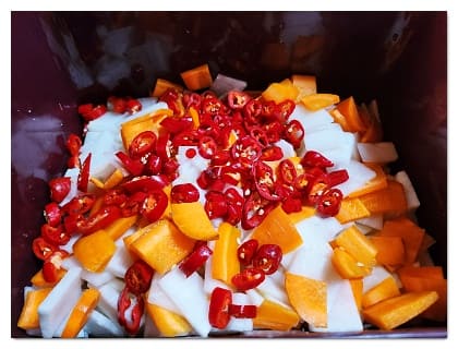 무 당근 손질하기1