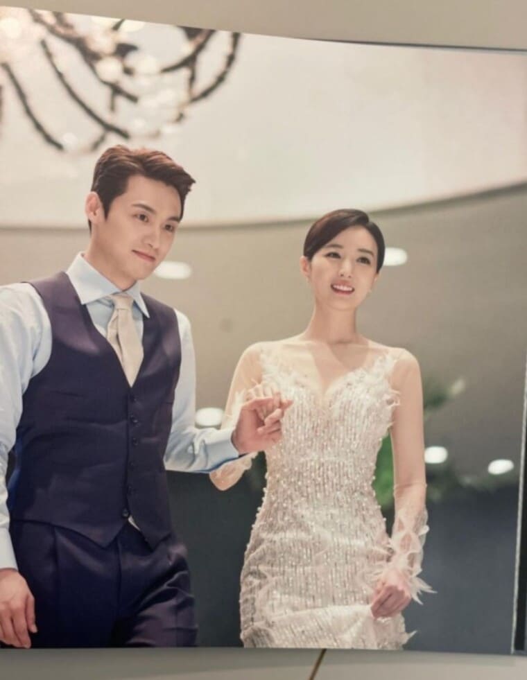 아나운서-출신-방송인-겸-사업가-김소영-아나운서-출신-방송인-오상진