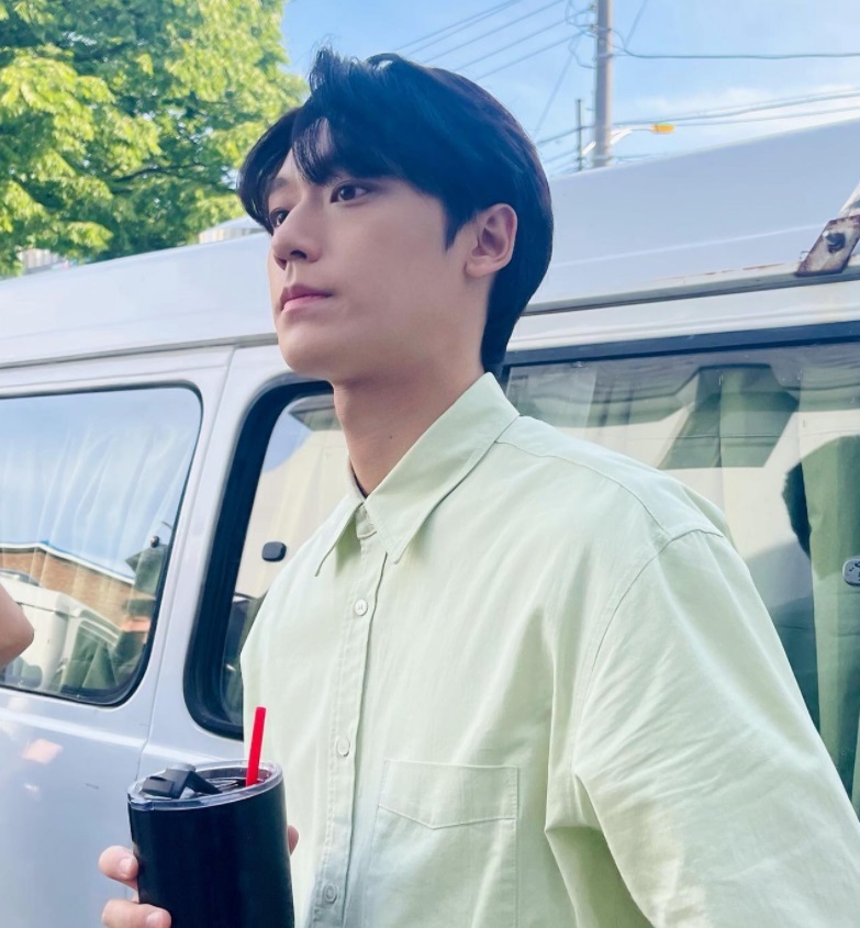 이도현 프로필 군대 나이 키 임지연 논란 작품 mbti 더글로리 인스타