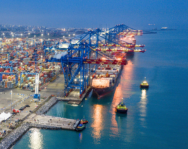 가나 테마항 사진