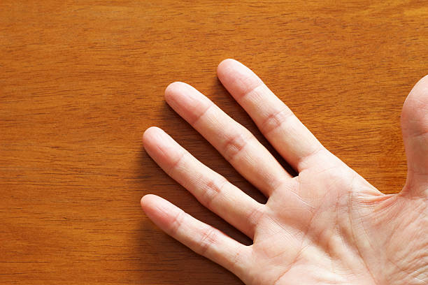 아침에 손가락이 붓는 이유와 예방법 총정리