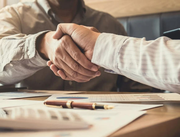 부동산 거래 관련 사진