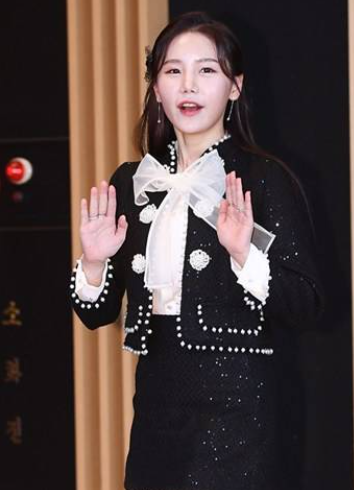 조매력 송하예 결혼