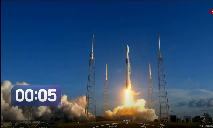 발사후 5초 모습