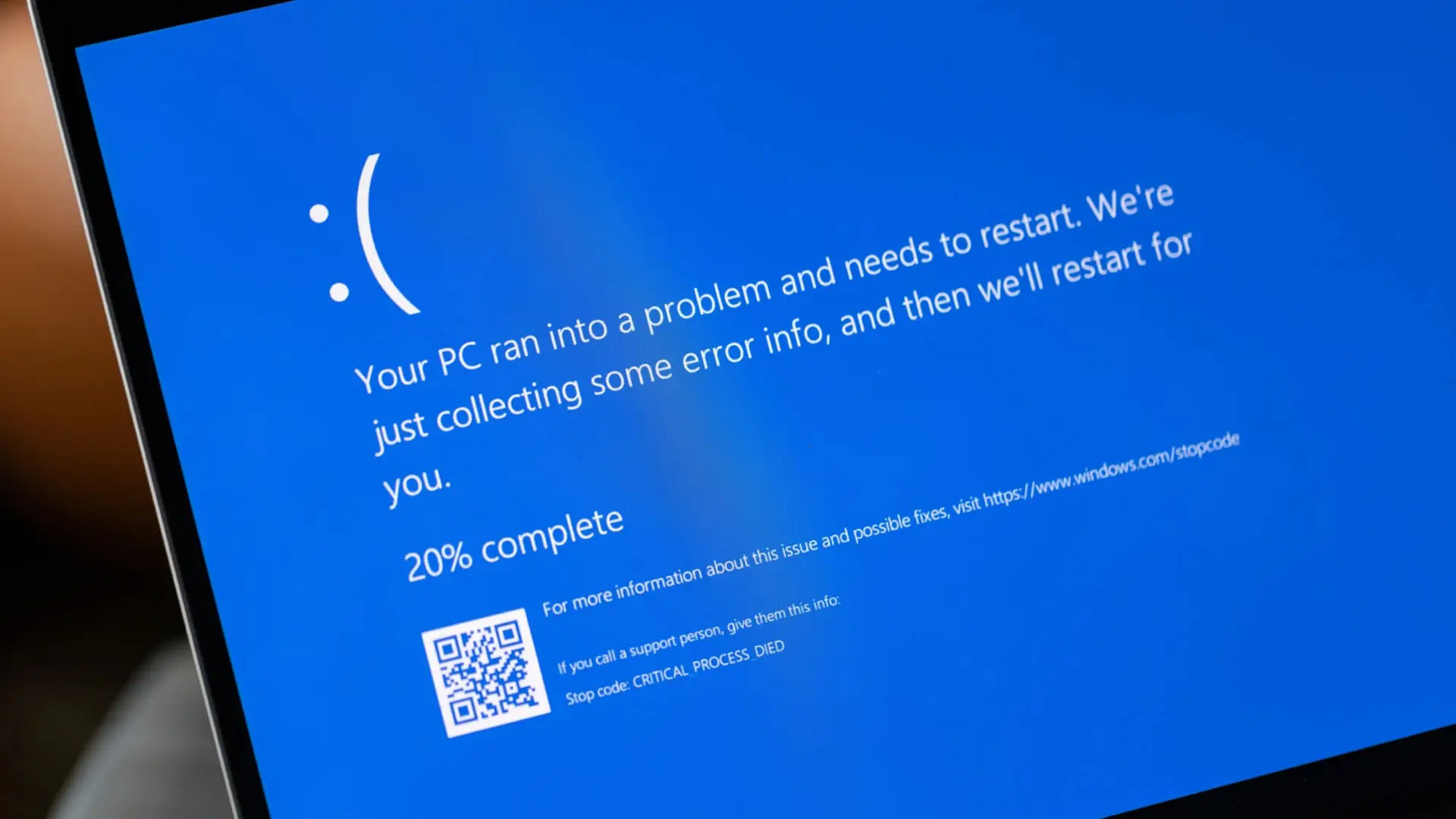 윈도우10 KB5126256 업데이트 후 파일탐색기 멈춤 Copilot mscopilot_proxy.exe Edge 오류