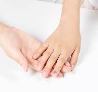 손톱 색깔로 보는 건강