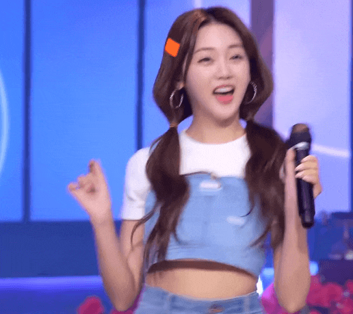 홍지윤 무대 움짤2