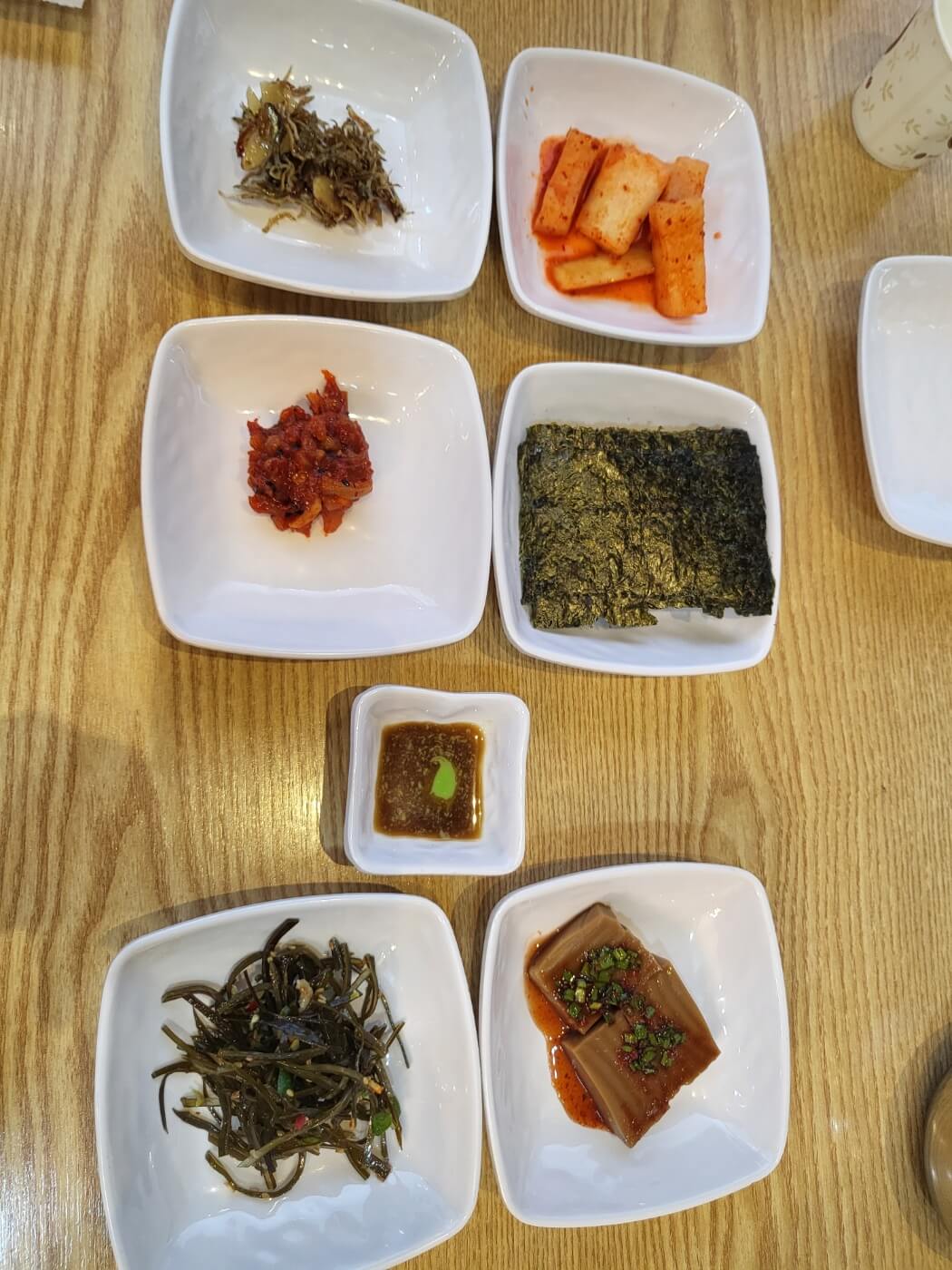 팔도전복해물뚝배기 모두부