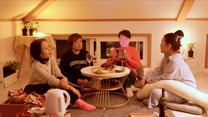 박원숙의 같이삽시다 옥천 가볼만한 곳 한복입고 널뛰기 민속놀이 체험하고 전파티 즐긴 곳