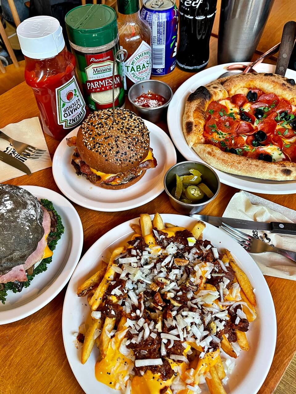 생방송투데이 2809회 빅데이터 랭킹맛집 서울 최고의 수제버거 TOP5 편 양키스 버거앤피자