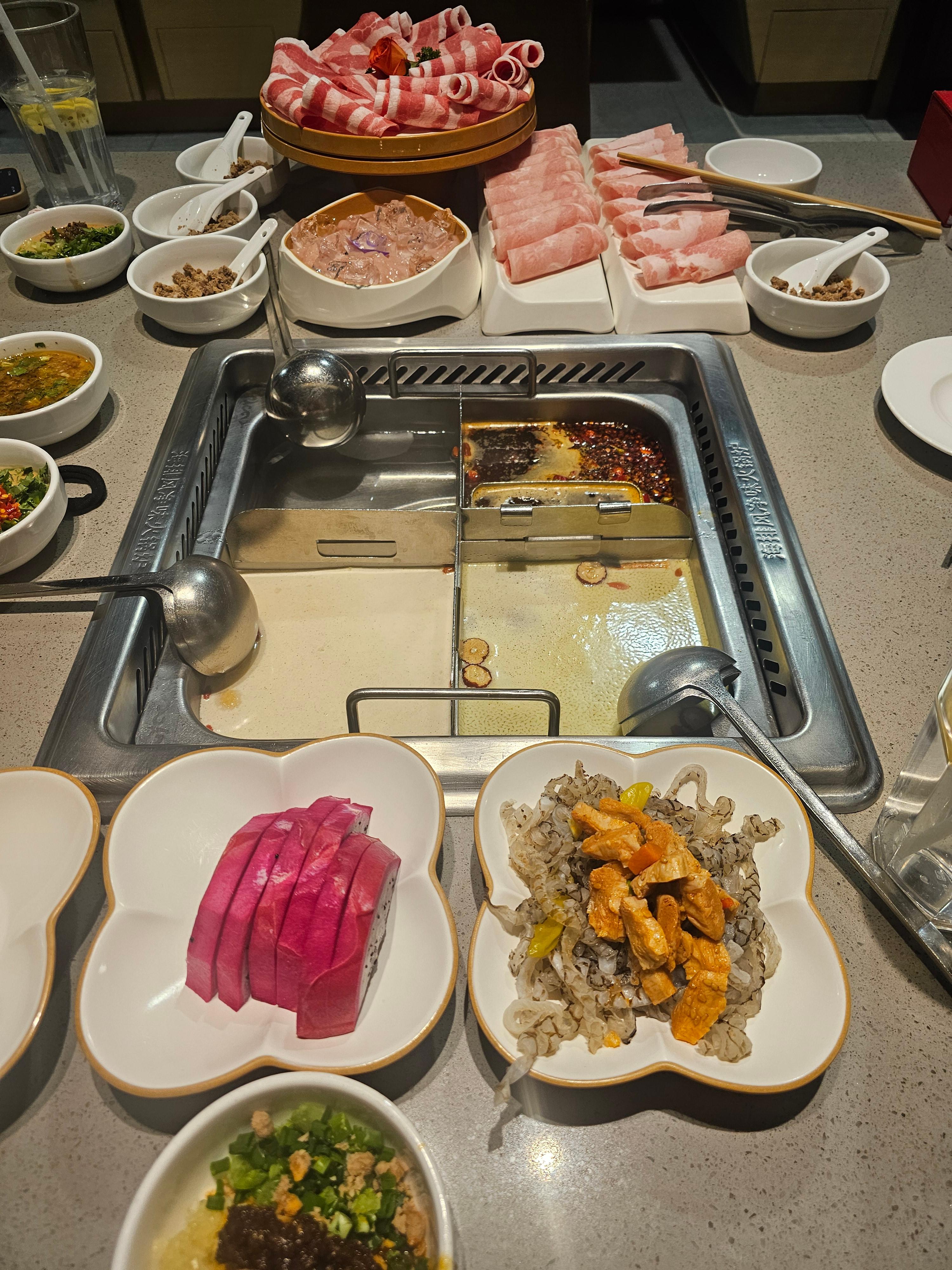 중국 하이디라오 海鸿达