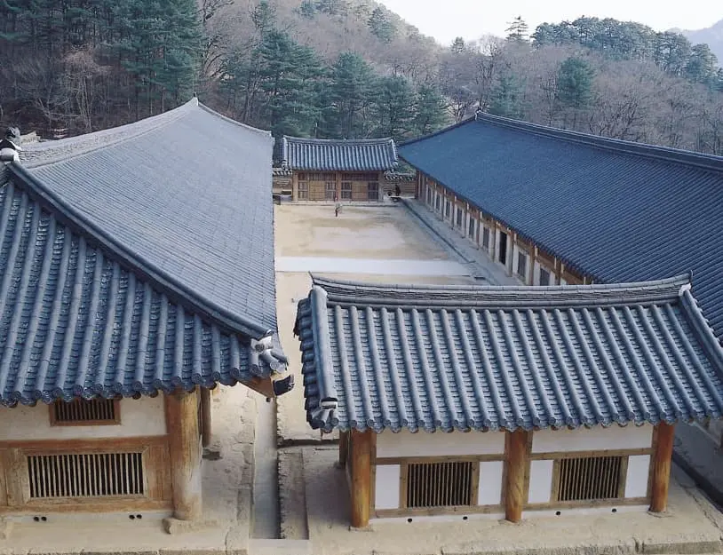 합천 해인사 장경판전 (陜川 海印寺 藏經板殿) Janggyeongpanjeon Depositories of Haeinsa Temple, Hapcheon