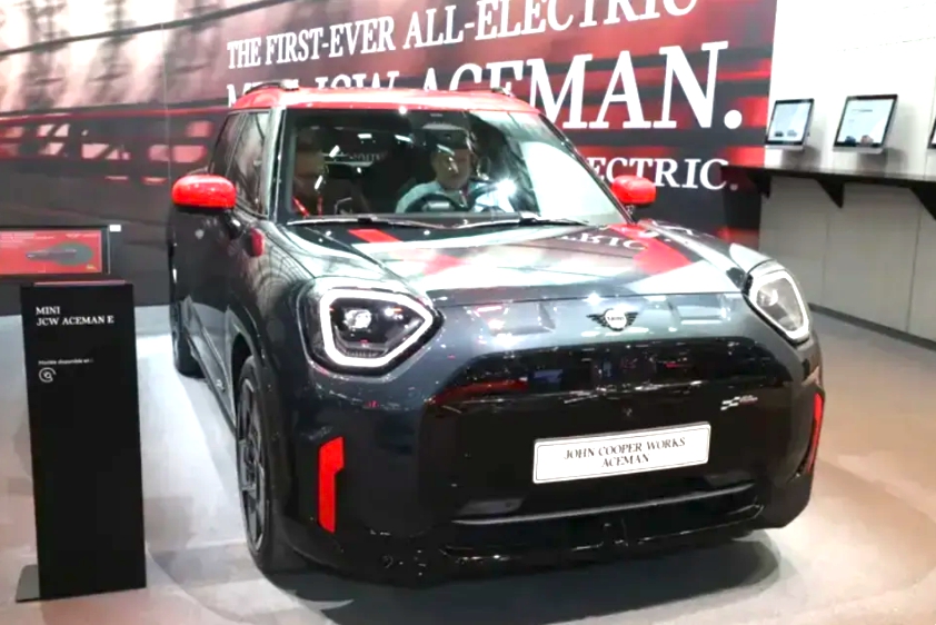 BMW MINI ACEMAN
