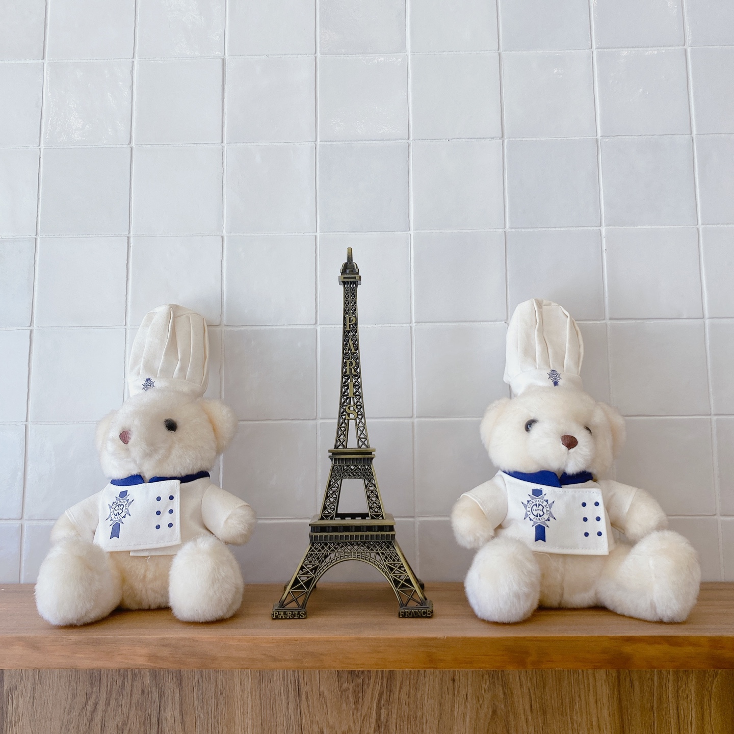 라룬드파리(la lune de paris)카페 경기 화성 동탄 반송동 센트럴파크 주차 베이커리 르꼬르동블루 파티시에 케이크 샌드위치 까눌레