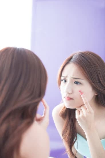 얼굴 트러블 관리: 건강한 피부를 위한 효과적인 방법