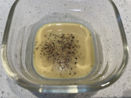 당근라페 만들기 - 드레싱 재료, 후추 약간