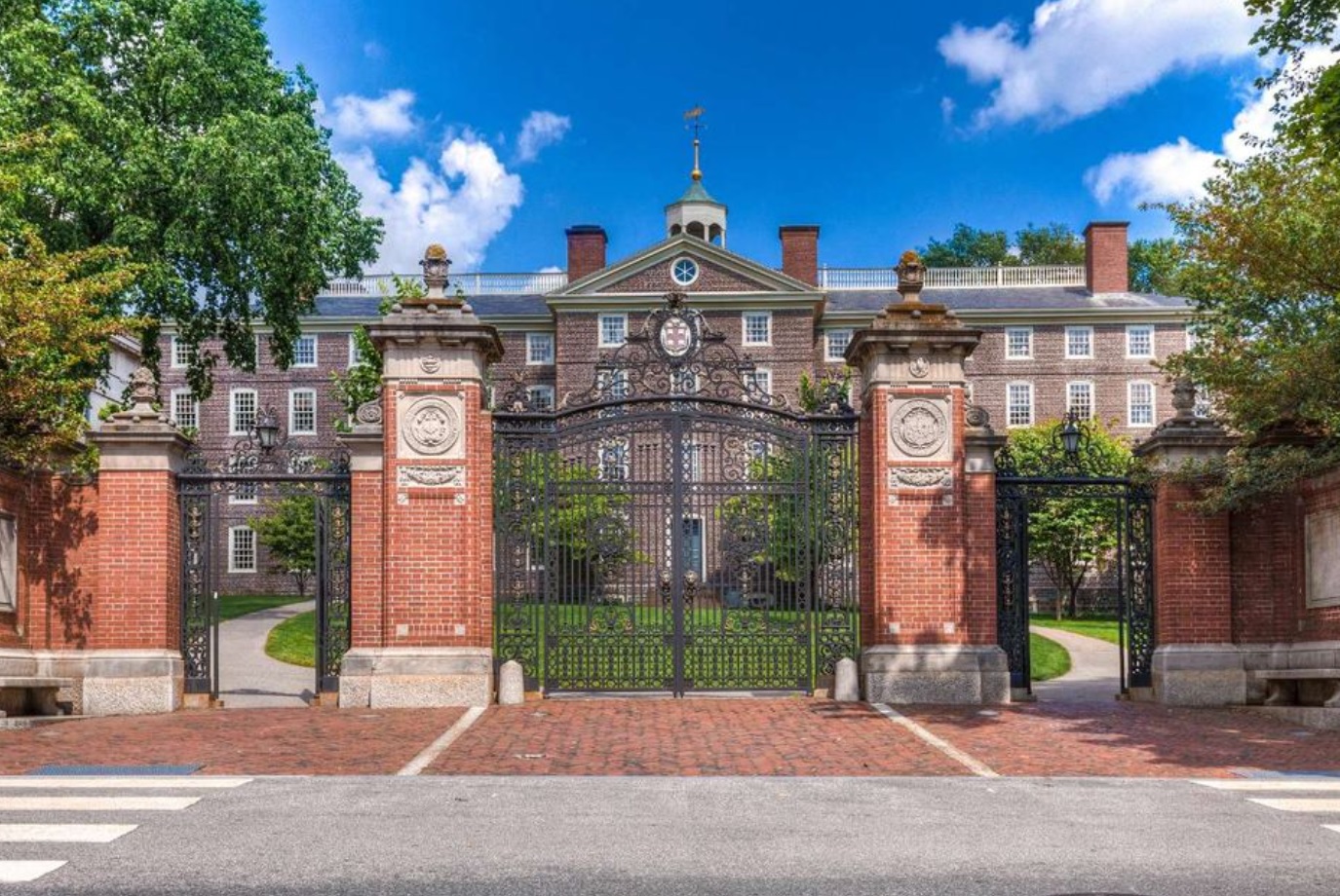 브라운 대학교 사진